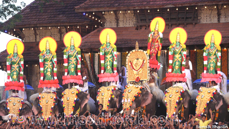 thrissur-pooram-2011- (39)